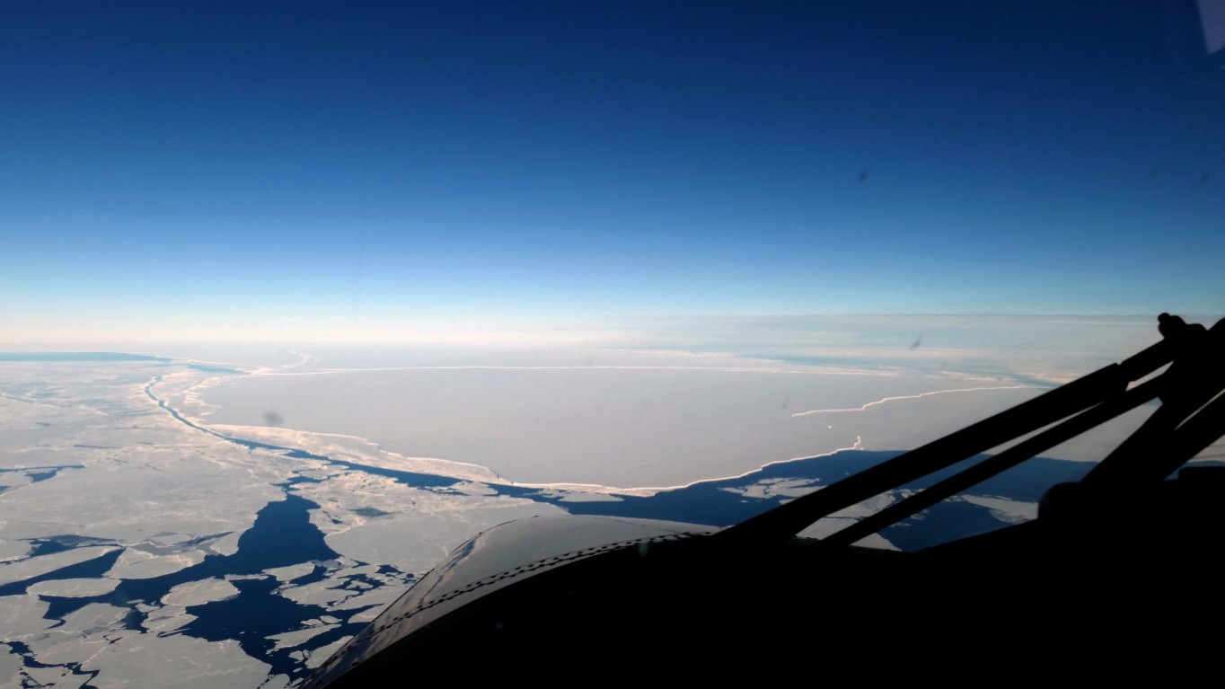 Widening chasm births Antarctic iceberg larger than Los Angeles